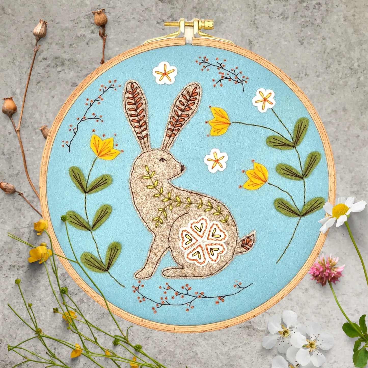 Wool Mix Felt Appliqué Hoop Kit- Wild Hare