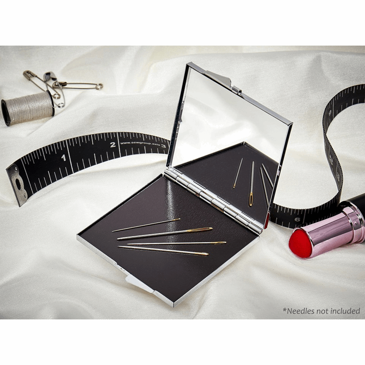Magnetic Needle Case With Mirror