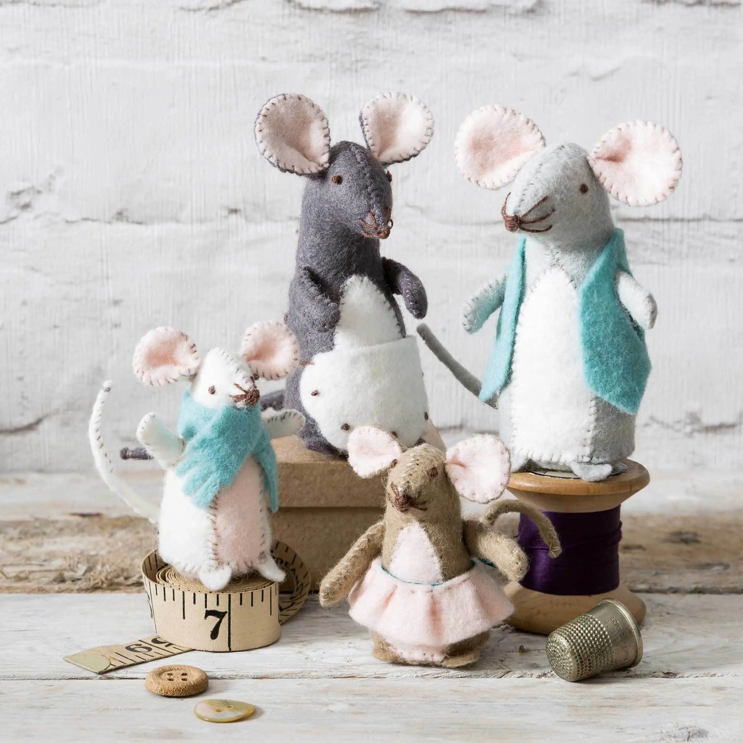 Wool Mix Mouse Family Felt Craft Kit