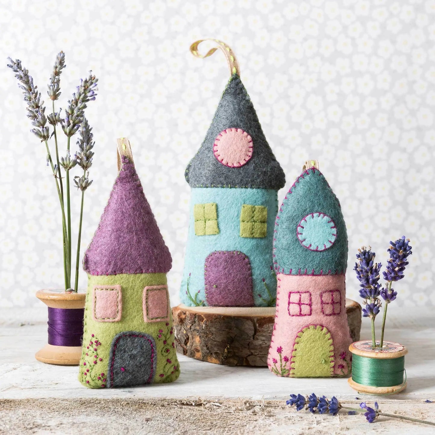 Wool Mix Lavender Houses Craft Kit